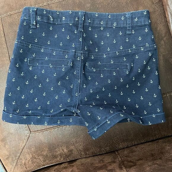 Almost Famous Anchor Navy Shorts - Picture 2 of 4